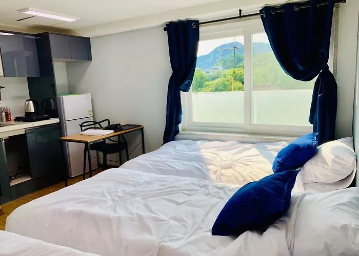 ゲストハウス Jj's House