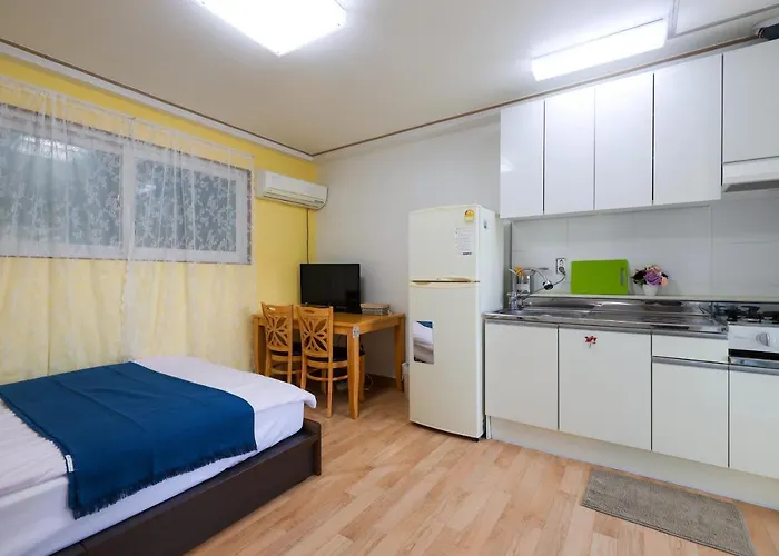 ゲストハウス Jj's House *